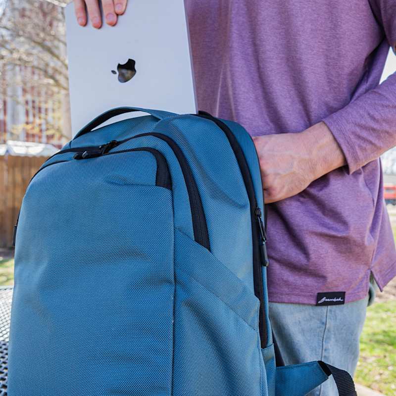 Commuter Backpack lifestyle 5
