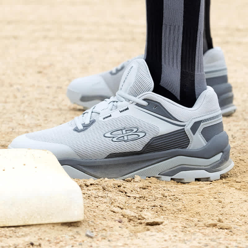 Thunder Trail Turf Shoes